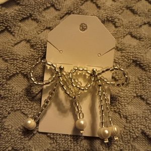 Beaded Bow Stud Earrings